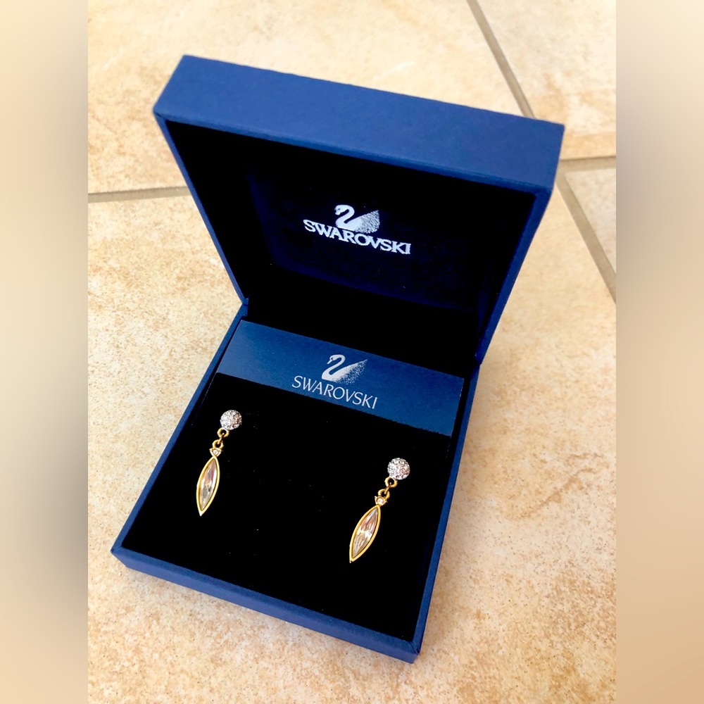 Brand new: authentic Swarovski Crystal earrings